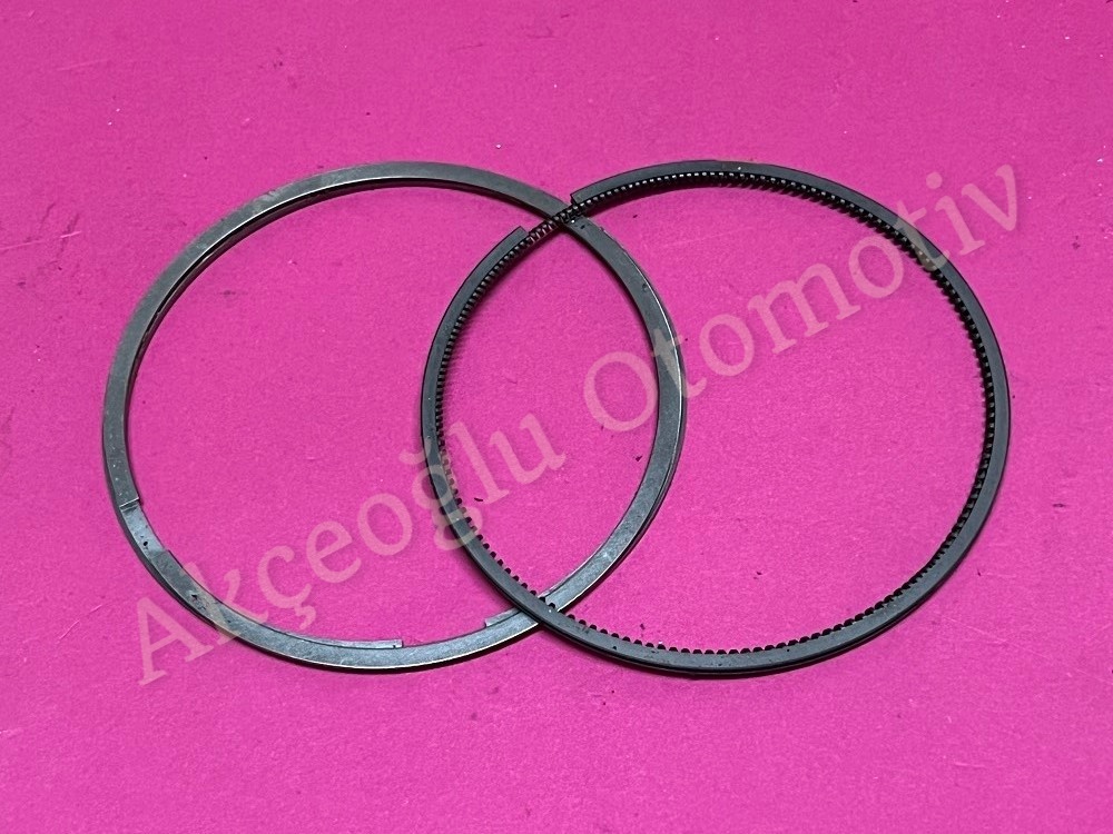 Piston Motor Sekman Segmanı Takımı Fiat Palio Albea Doblo 2 İdea Punto Linea ( 0.40 mm ) 1.4 8V Benzinli '' Orjinal '' - 71745098