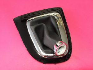 Sağdan Direksiyon Otomatik Vites Körüğü Renault Clio 4 ( Piano Black ) ( Sağdan Direksiyon ) '' Orjinal '' - 969353304R