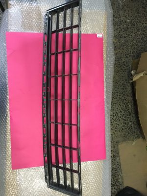 Ön Panjur Alt Izgarası Renault Clio 3 HB '' Orjinal '' - 8200682294   622541459R   622546373R