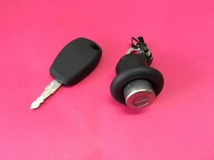 Bagaj Kilidi Clio Symbol 2 Dacia Sandero Stepway - 905020198R