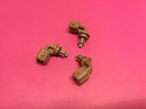 Turbo Borusu Hortumu Isı Sıcaklık Müşürü Sensörü Renault Clio 4 Clio 3 Clio 2 Captur Thalia Symbol Kangoo Dacia Dokker Duster Fluence Megane 3 Kadjar Laguna '' Orjinal '' - 8200415410  8200833248