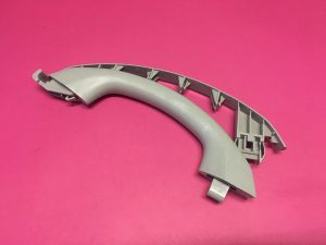 Sol Sürgülü Kapı Çekme Kolu Kangoo 2 - 8200437432