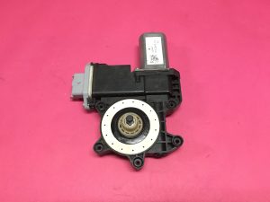 Sağ Ön Cam Motoru Clio 4