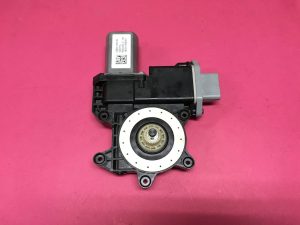 Sol Ön Cam Kriko Motoru Renault Clio 4 '' Orjinal '' -  807018534R   128001102