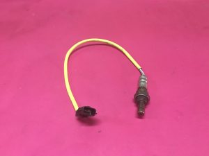 Oksijen Sondası Oksijen Sensörü Renault Clio 4 Clio 3 Captur Symbol Joy 2 Megane 4 Talia Logan Modus 1.2 16V D4F Motor '' Orjinal '' - 8200556133 8200485076 7700274189