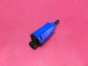 Debriyaj Pedal Müşürü Renault Clio 4 Captur Megane 4 Duster Megane 3 Trafic 3 Dokker Lodgy Kadjar Talisman Mercedes C Serisi E Serisi B Serisi A Serisi  '' Orjinal '' - 253255192R   253251679R   253256730R   A4535453400