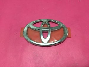 Ön Panjur Arması Amblemi Toyota Corolla Auris Yaris Verso '' Orjinal '' - 7531105040   75311 05040