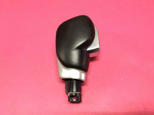 Otomatik Vites Kol Topuzu Renault Megane 4 Talisman Scenic 4 Clio 5 Captur 2 '' Orjinal '' - 328652311R  328659390R  328652676R  328657917R  328653120R  328654026R  328654181R   328650805R