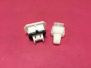 Çift Geçmeli Kapı Pano Klipsi Garnitür Klipsi Kadjar Fluence Megane 3 Scenic 3 Laguna 3 Espace 5 '' Orjinal '' - 748160001R