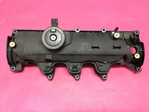 Külbütör Üst Kapağı Renault Fluence Clio 3 Clio 4 Captur Dokker Duster Kadjar Kango Laguna Lodgy Symbol Sandero Megane 4 Scenic 3 Scenic 4 '' Orjinal '' - 8200629199