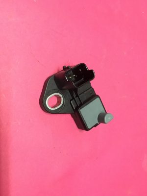 Krank Devir Sensörü Kaptörü Kilometre Sayacı Ford Focus Fiesta Peugeot 508 301 307 407 208 207 206 Citroen C-Elysse Nemo Berlingo C1 C2 C3 C4 C5 Volvo C30 S40 V50 1.4 TDCİ 1.6 HDİ Dizel '' Orjinal '' - 8S6Q9E731AA   8S6Q 9E731 AA   1920.PW   1920PW   31216677   9664387380