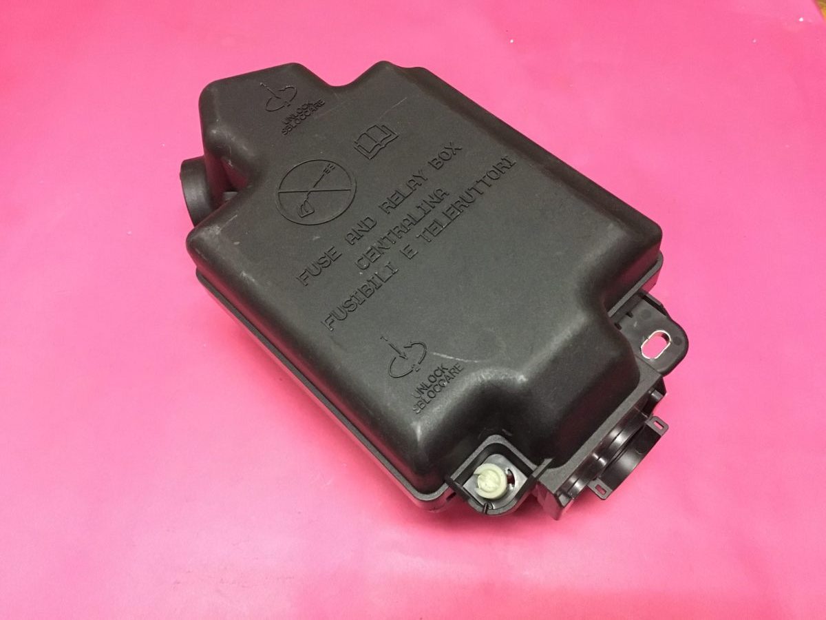 Sigorta Kutusu Komple Fiat Egea 500L '' Orjinal '' - 51890354