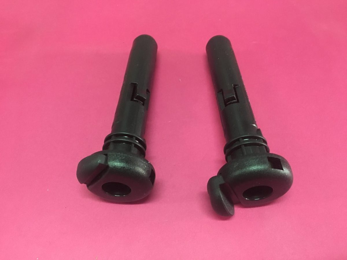 Ön Arka Koltuk Başlık Burcu Plastiği Renault Clio 2 Thalia Symbol '' Orjinal '' - 7701206546 886028112R 7701206544 7701206545