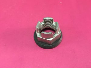 Ön Aks Porya Sabitleme Somunu Renault Clio 4 Espace 5 Kangoo 2 Megane 4 Megane 3 Scenic 2 Scenic 3 Scenic 4 Talisman '' Orjinal '' - 8200964242  8200798769