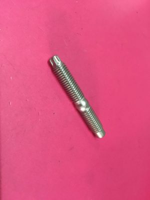 Turbo Kompresör Saplaması Emme Manifold Saplaması Turbo Çıkış Borusu Saplaması Renault Captur Clio 4 Fluence Kadjar Kangoo Koleos 2 Laguna 2 Laguna 3 Latitude Master 3 Megane 2 Megane 4 Scenic 4 Talisman Vel Satis Dacia Duster Dokker Lodgy Logan Sandero Symbol Joy 2 - 8200405053 8200801803