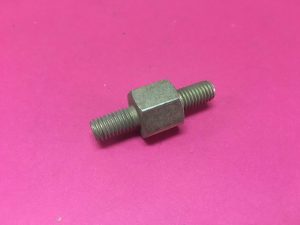 Şanzıman Karter Saplaması Somunu Renault Clio 1 Express R19 Europa R21 Manager Optima R5 R9 Broadway Spring R11 Twingo - 7703027216