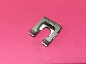 Fren Borusu Bağlantı Sabitleme Sekmanı Klipsi Çatay Yayı Renault Clio 3 Espace Fluence Kangoo Laguna 2 Laguna 3 Master 2 Modus Megane 2 Megane 3 Scenic 2 Scenic 3 Talisman Twingo Vel Satis - 8200008621