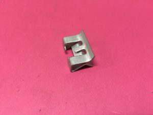 Fan Motoru Davlumbazı Klipsi Sekmanı Renault Clio Express Laguna R19 Europa R21 Concorde Manager Safrane - 7703076177