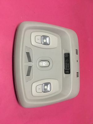 Ön Tavan Lambası Ön Tavan Lambası Renault Kadjar Nissan Qashqai ( Sunrooflu Düğmeli ) '' Orjinal '' - 969803138R 969809771R 248804435R 277207197R 283121678R 283365X00A 969803985R 969807177R
