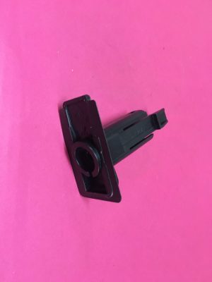 Ön Tampon Üst Panjur Izgara Geçmesi Bağlantı Klipsi Agrafı Renault Laguna 1 '' Orjinal '' - 7700823167