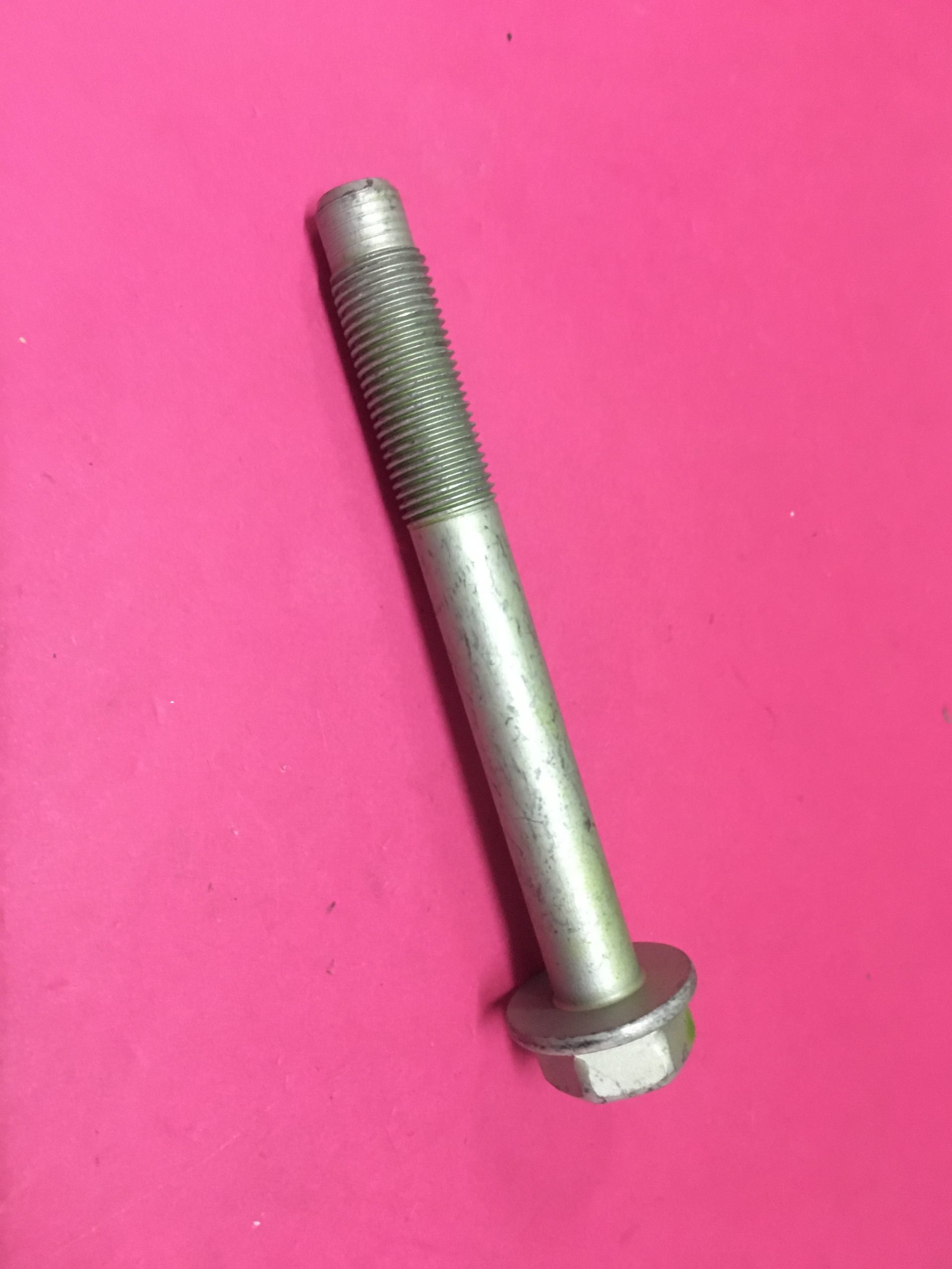 Ön Motor Beşiği Beşik Bağlantı Sabitleme Tespit Civatası Saplaması Renault Kadjar Koleos Amortisör Bağlantı Civatası Renault Kadjar Nissan Qashqai Juke '' Orjinal '' - 01125N2161