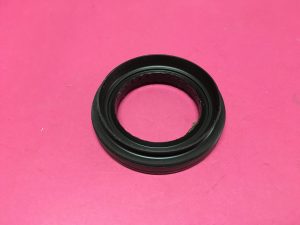 Diferansiyel Arka Aks Yağ Keçesi Renault Master 3 Master 2 Trafic 2 Trafic 3 Latitude Koleos 2 Laguna 3 Megane 4 Kadjar Espace 5 Fluence Talisman Vel Satis Nissan Qashqai X-Trail Juke Opel Movano Vivaro '' Orjinal '' - 383428H500