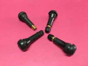 Lastik Subabı Sibobu Renault Captur Clio 2 Clio 3 Espace Fluence Kadjar Kangoo Koleos Laguna 3 Latitude Master 3 Megane 2 Megane 3 Megane 4 Modus Scenic Symbol Thalia Trafic 2 Trafic 3 Twingo Talisman Symbol Joy 2 Vel Satis Dacia Logan Sandero Dokker Duster Lodgy '' Orjinal '' - 7700801863