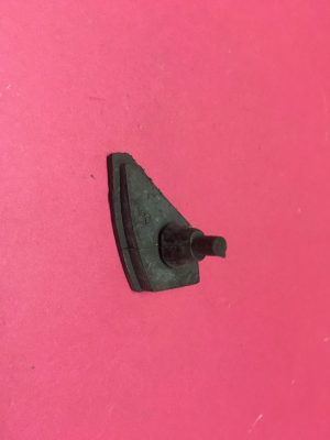 Sağ Panjur Far Alt Çıtası Uç Bağlantı Sabitleme Plastiği Contası Tapası Renault R21 Manager Concorde '' Orjinal '' - 7700796462