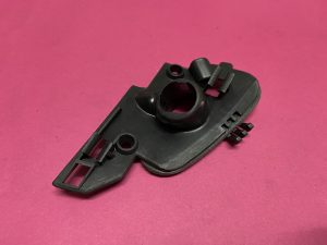 Sol Dikiz Ayna Bakaliti Plastiği Dayanağı Renault R21 Concorde Manager '' Orjinal '' - 7702246643