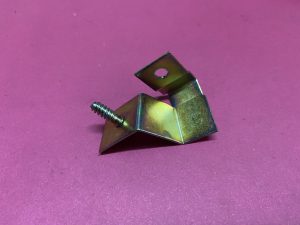 Marşpiyel Sol Bağlantı Sac Uç Parçası Renault R11 Flash S '' Orjinal '' - 7700775612