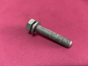 Şanzuman Takozu Motor Takozu Bağlantı Civatası Renault Captur Clio Espace Express Fluence Kadjar Kangoo Laguna Latitude Megane Master Modus Safrane Scenic Symbol Thalia Talisman Trafic Vel Satis Dacia Logan Sandero Lodgy Dokker '' Orjinal '' - 7703101550