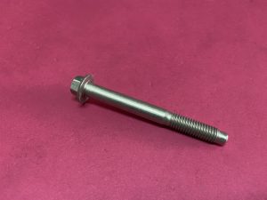 Karter Alt Bağlantı Sabitleme Civatası Renault Espace 4 Koleos Koleos 2 Laguna 2 Laguna 3 Latitude Master 3 Megane 2 Megane 3 Scenic 2 Scenic 3 Trafic 2 Vel Satis '' Orjinal '' - 7703002565