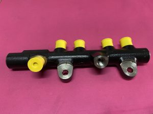 Enjektör Rampası Yakıt Rampası Renault Captur Clio 3 Clio 4 Fluence Kadjar Kangoo Laguna 2 Latitude Megane 4 Megane 2 Megane 3 Scenic 2 Scenic 3 Symbol Thalia Talisman Dacia Logan Dokker Lodgy Duster 1.5 Dci K9K Motor ( Müşürsüz ) '' Orjinal '' - 175215346R  8201157327