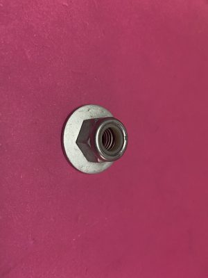 Rot Kolu Bağlantı Sabitleme Somunu Renault Captur Clio 2 Clio 3 Clio 4 Espace 4 Express Fluence Kangoo Laguna 2 Laguna 3 Latitude Master 2 Master 3 Megane 4 Megane 3 Megane 2 Megane 1 Safrane Scenic Talisman Symbol Thalia Twingo Dacia Logan Dokker Duster Lodgy '' Orjinal '' - 7703034251