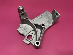 Motor Takozu Motor Taşıyıcı Suportu Renault Captur Clio 2 Clio 3 Clio 4 Espace 5 Fluence Kadjar Kangoo Kangoo 2 Laguna 3 Latitude Megane 2 Megane 3 Megane 4 Modus Scenic 2 Scenic 3 Symbol Thalia Talisman Dacia Sandero Logan Duster Lodgy Dokker Symbol Joy 1.5 K9K Motor '' Orjinal '' - 112314312R