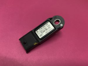 Basınç Sensörü Sondası Basınç Müşürü Renault Clio Espace Fluence Kadjar Kangoo Koleos Laguna Latitude Master Modus Scenic Safrane Symbol Thalia Talisman Trafic 2 Vel Satis Dacia Dokker Lodgy Duster '' Orjinal '' - 8200168253   Bosch  0281002566