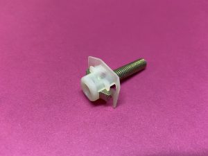 Radyatör Bağlantı Tespit Sabitleme Civatası Kafesli Somunu Klipsi Renault Kangoo Clio 2 Express R19 Europa R21 Concorde Manager R5 R9 Broadway Spring R11 Flash '' Orjinal '' - 7703015094