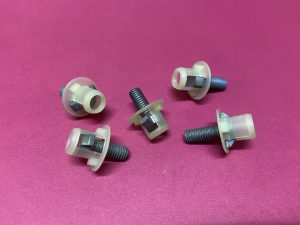 Panel Sacı Bağlantı Somunu Kafesli Somun Civatası Yakıt Filtre Kabı Sacı Sabitleme Somunlu Civatası Renault Captur Clio 2 Clio 3 Clio 4 Espace Express Fluence Kangoo Laguna 2 Laguna 3 Latitude Megane 2 Megane 3 Megane 4 Safrane Modus Scenic 2 Scenic 3 Symbol Thalia Talisman Trafic 2 Trafic 3 Twingo Vel Satis Dacia Logan Dokker Lodgy Sandero Duster '' Orjinal '' - 7703015207