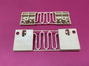 Tavan El Tutamak Sekmanı Klipsi Viraj Üst Kolçağı Sabitleme Bağlantı Sekmanı Yayı Agrafı Renault R9 Broadway Spring R11 Flash '' Orjinal '' - 7700690436