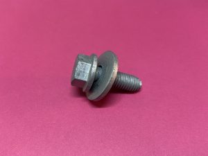 Motor Kulak Takozu Bağlantı Civatası Ön Panel Sabitleme Civatası Travers Civatası Renault Clio 3 Espace 4 Laguna 2 Laguna 3 Latitude Master 2 Modus Talisman Trafic 2 Trafic 3 Twingo Vel Satis '' Orjinal '' - 7703602188