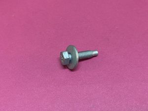 Fan Davlumbazı Sabitleme Bağlantı Civatası Ayna Sabitleme Civatası Su Radyatörü Üst Sabitleme Civatası Renault Clio 2 Clio 3 Symbol Thalia Espace 3 Espace 4 Express Fluence Kadjar Kangoo Kangoo 2 Laguna Laguna 2 Master 2 Modus Megane 1 Megane 2 Megane 3 Safrane Scenic 1 Scenic 2 Scenic 3 Trafic 2 Dacia Logan Sandero '' Orjinal '' - 7703101445  7703101301