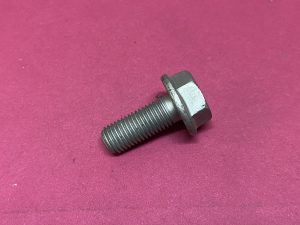 Diferansiyel Mili Sabitleme Bağlantı Civatası Dacia Duster '' Orjinal '' - 8201016492