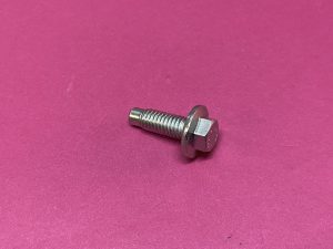 Turbo Borusu Sabitleme Civatası Turbo Borusu Hortumu Bağlantı Civatası Hava Filtre Borusu Bağlantı Suportu Civatası Renault Clio 1 Clio 2 Clio 3 Clio 4 Symbol Thalia Espace 3 Espace 4 Express Fluence Kadjar Koleos Koleos 2 Kangoo Kangoo 2 Laguna Laguna 2 Laguna 3 Latitude Master 2 Modus Megane 1 Megane 2 Megane 3 Megane 4 Safrane Scenic 1 Scenic 2 Scenic 3 Trafic 2 Trafic 3 Talisman Twizy Vel Satis Dacia Logan Sandero Dokker Lodgy Duster '' Orjinal '' - 7703002658