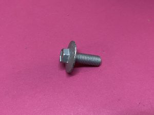 Alternatör Rulmanı Bilyası Bağlantı Sabitleme Civatası Clio 1 Clio 2 Clio 3 Symbol Thalia Espace 3 Espace 4 Express Fluence Kangoo Kangoo 2 Laguna Laguna 2 Laguna 3 Latitude Master 2 Modus Megane 1 Megane 2 Megane 3 Safrane Scenic 1 Scenic 2 Scenic 3 Trafic 2 Vel Satis Dacia Logan Sandero Dokker Lodgy Duster '' Orjinal '' - 8200648638