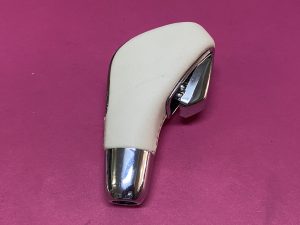 Otomatik Vites Kolu Topuzu Renault Fluence Megane 3 Laguna 3 Dikişli Deri Kaplama ( Bej Renk ) '' Orjinal '' - 8200641407 8200806099