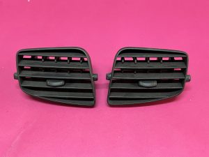 Torpido Orta Havalandırma Izgarası Sağ Sol İçi Plastiği Renault Fluence '' Orjinal '' - 682600047R   682600046R   682600998R