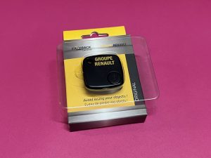 Eazy Back Takip Cihazı ve Eşya Bulma Vericisi GPS Takip Cihazı Anahtarlık Tüm Modeller İçin ( İOS Apple Uyumlu ) '' Orjinal '' - 7711785812