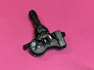 Lastik Basınç Subabı Arıza Hava Basınç Sensörü Renaullt Megane 4 Kadjar Koleos 2 Scenic 4 Talisman Espace 5 Zoe Nissan Qashqai X-Trail '' Orjinal '' - 407004CB0B 407004CB0A 407004CB1A