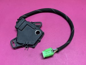 Otomatik Vites Kontaktörü Kaptörü Renault Clio 2 Clio 3 Fluence Kangoo Laguna 2 Modus Megane 1 Megane 2 Scenic 1 Scenic 2 Dacia Duster '' Orjinal '' - 7700100010   8201708662