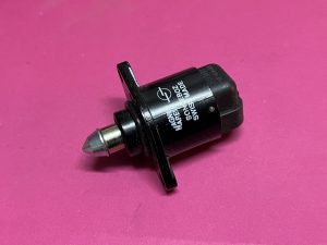 Rölanti Düzenleyici Ayar Vanası Rölanti Motoru Renault Clio 2 R19 Europa Megane 1 Kangoo Laguna Scenic 1.4 8V K7J E7J Motor '' Orjinal '' - 7701044401   7701206370